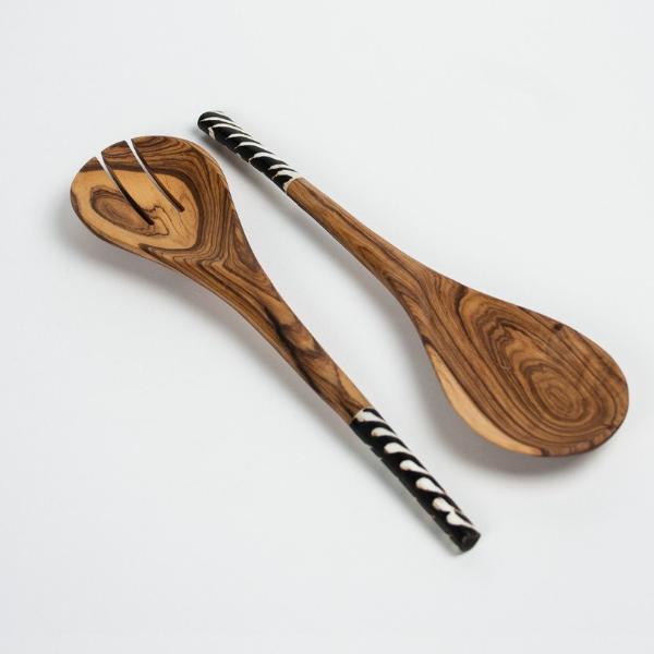 Hand-carved Olive Wood Spoon Set with Stained Cow Horn Handles